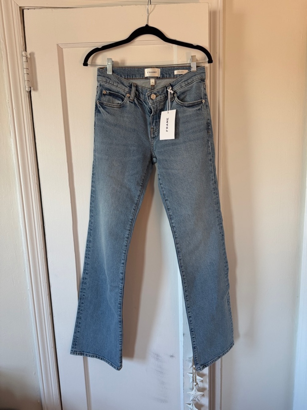 Frame Denim Light Blue Straight-Leg Jeans - Women's